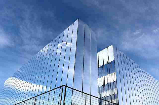 独家海角社区app下载冲突焦点深度连线·看完秒懂